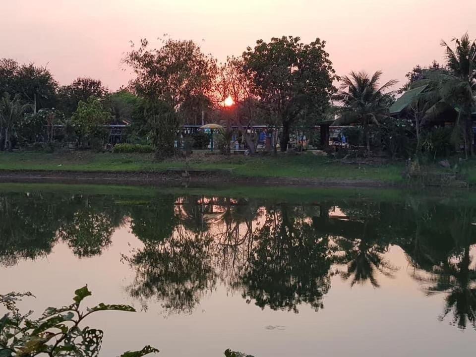 Baan Suan San Rak บ้านสวนแสนรัก Buriram Esterno foto
